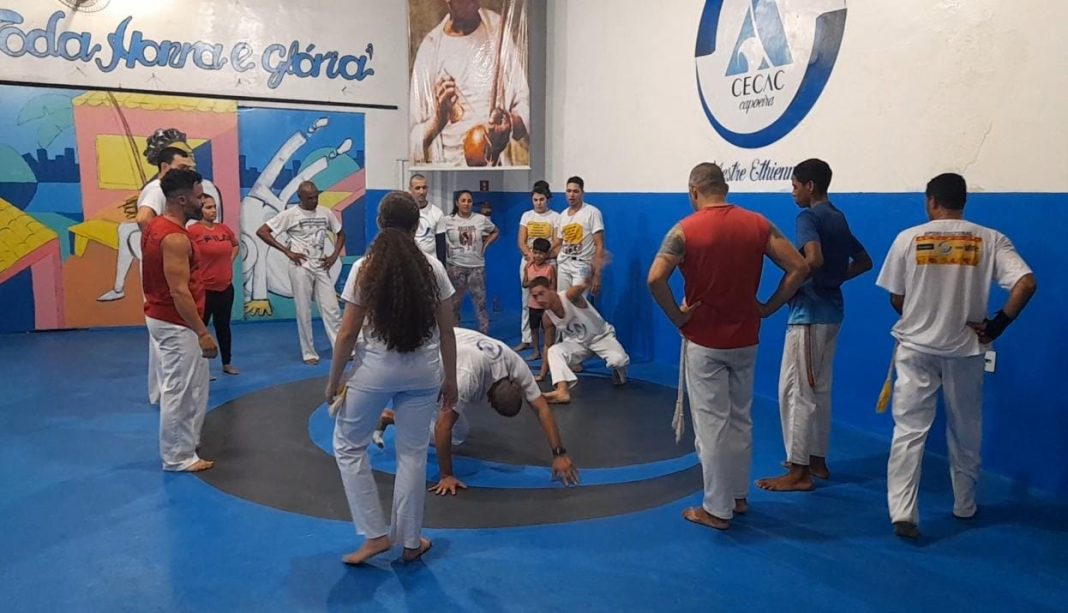 Aula de Capoeira na CECAC, em Vila Velha. Foto: Emanuela Afonso